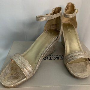 Kenneth Cole Cake Shop 2 Soft Gold  Wedge